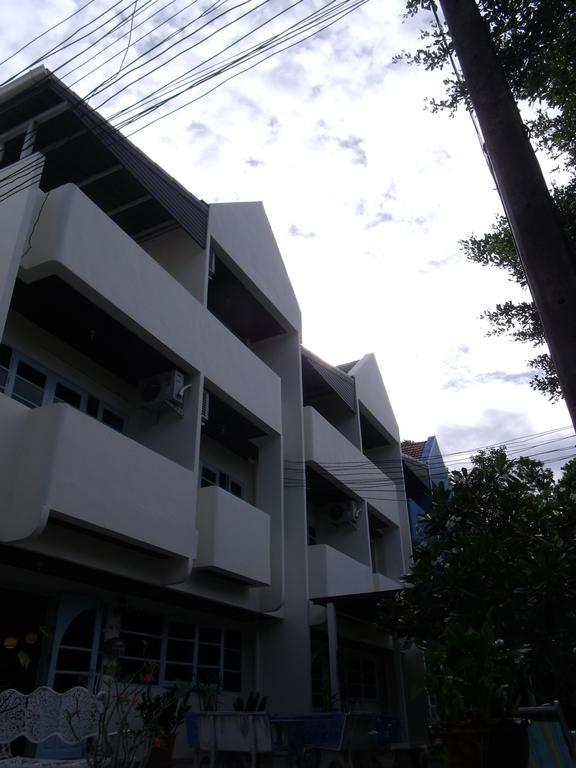Albatross Guesthouse @ Thungwualaen Beach Pathiu المظهر الخارجي الصورة