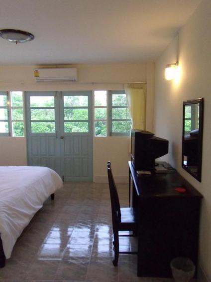 Albatross Guesthouse @ Thungwualaen Beach Pathiu المظهر الخارجي الصورة