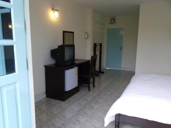 Albatross Guesthouse @ Thungwualaen Beach Pathiu المظهر الخارجي الصورة
