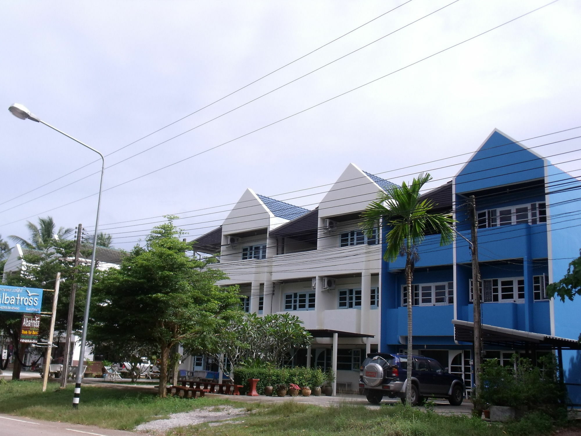 Albatross Guesthouse @ Thungwualaen Beach Pathiu المظهر الخارجي الصورة
